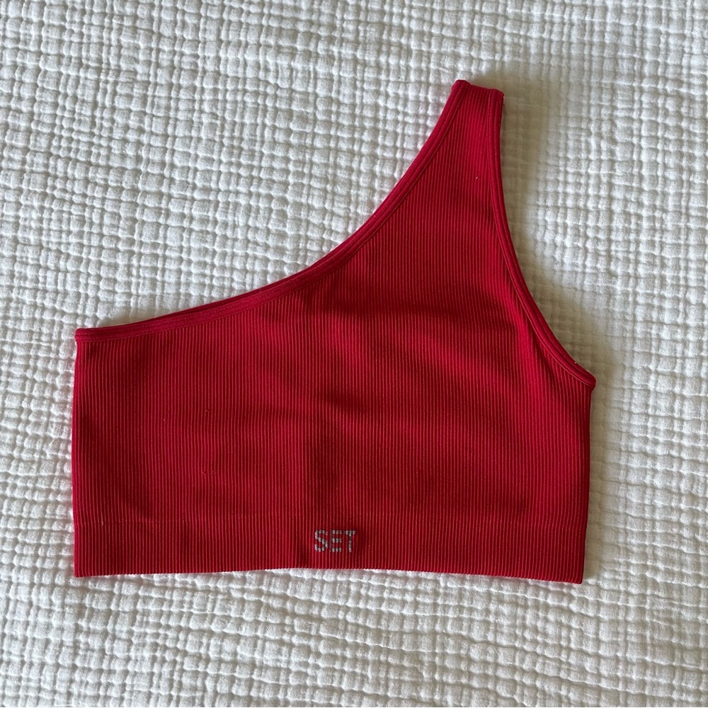 Set Active Red One Shoulder Top